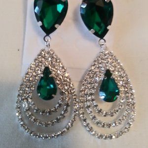 Royal Inspired Emerald Green Earrings Replica